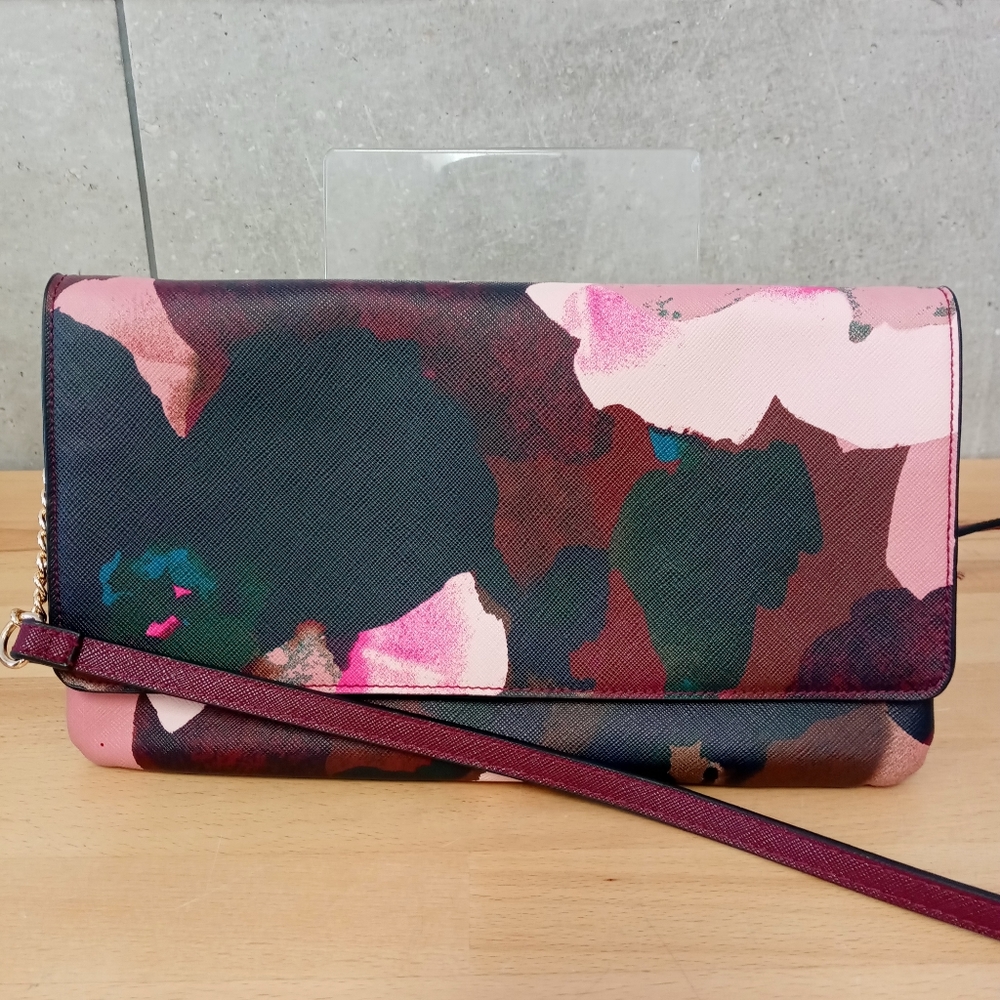 A NEW DAY burgundy floral crossbody